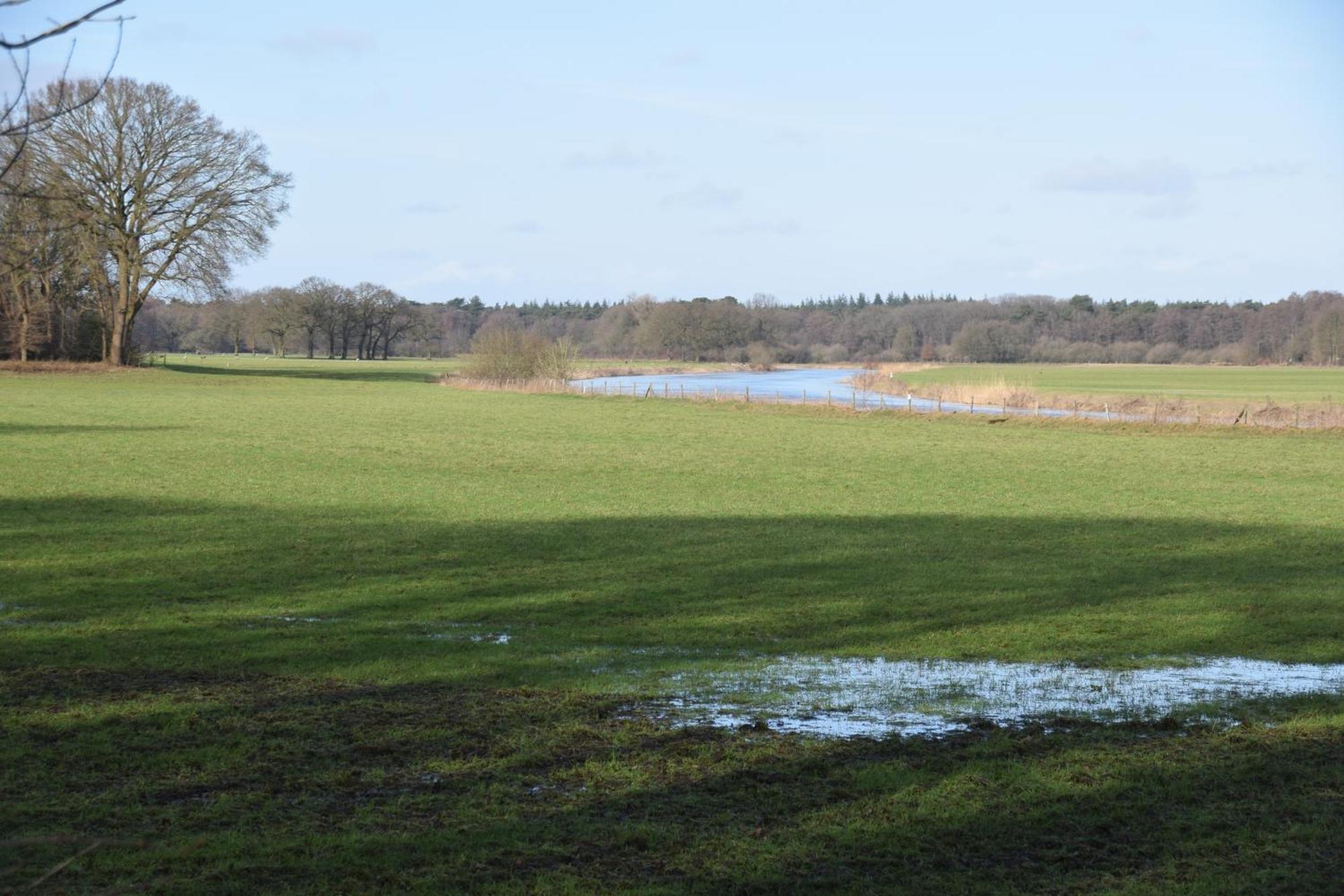 Vakantiehuis De Veldhoen Vrijgelegen Nabij De Rivier De Vecht Beerze Exterior foto