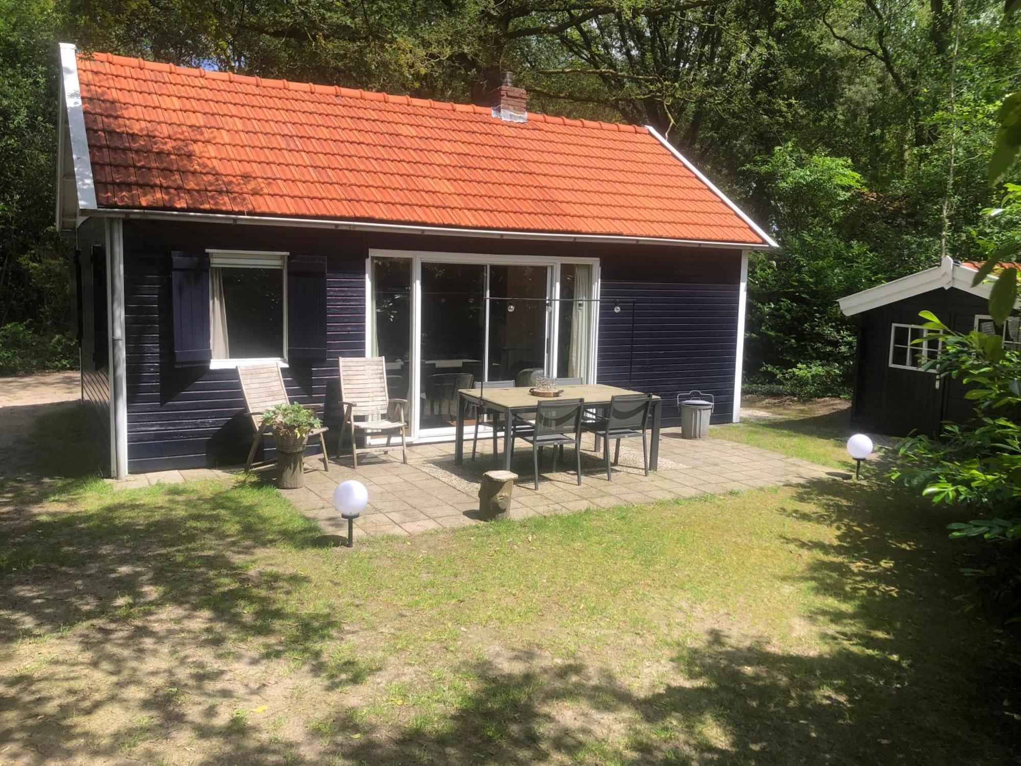 Vakantiehuis De Veldhoen Vrijgelegen Nabij De Rivier De Vecht Beerze Exterior foto